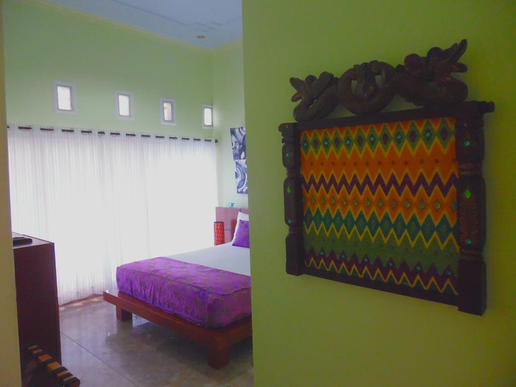 Hôtel Lazy Monkey à Senggigi Extérieur photo