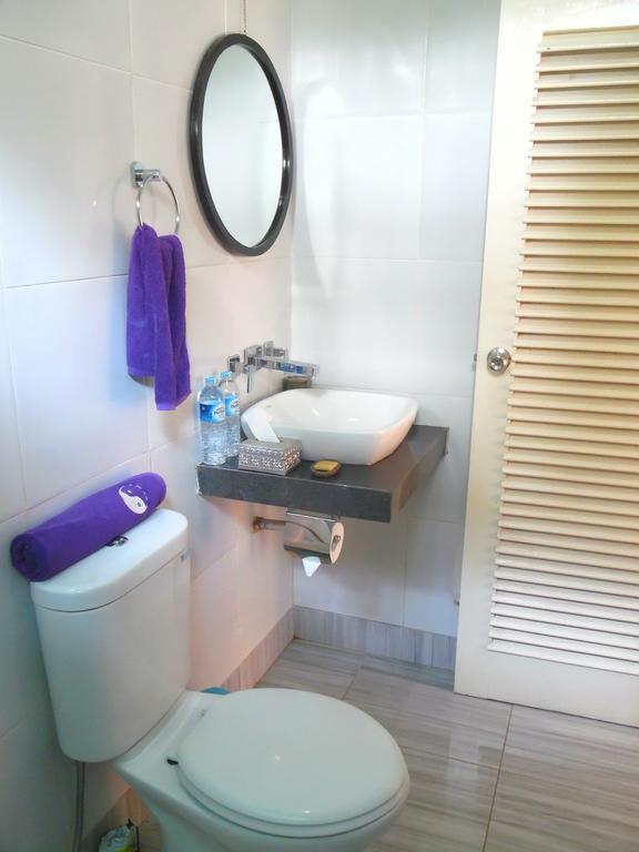 Hôtel Lazy Monkey à Senggigi Extérieur photo