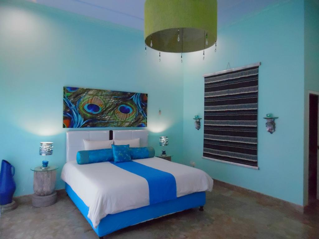 Hôtel Lazy Monkey à Senggigi Extérieur photo