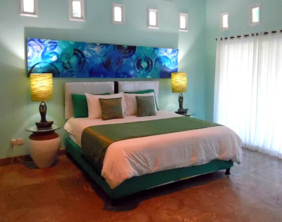 Hôtel Lazy Monkey à Senggigi Extérieur photo