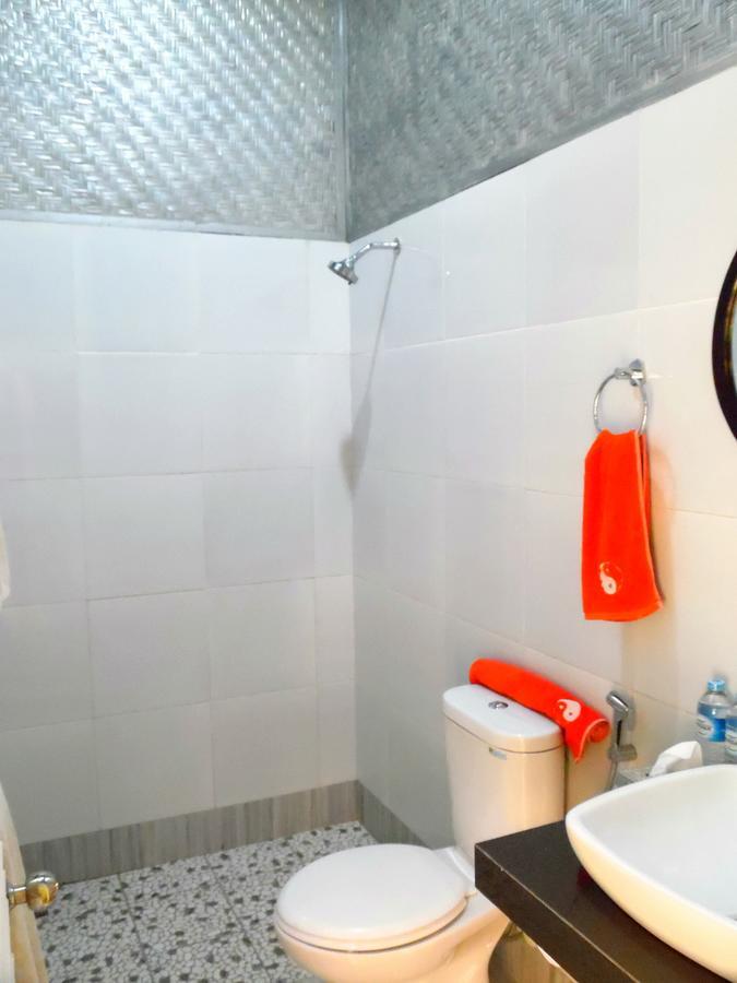 Hôtel Lazy Monkey à Senggigi Chambre photo